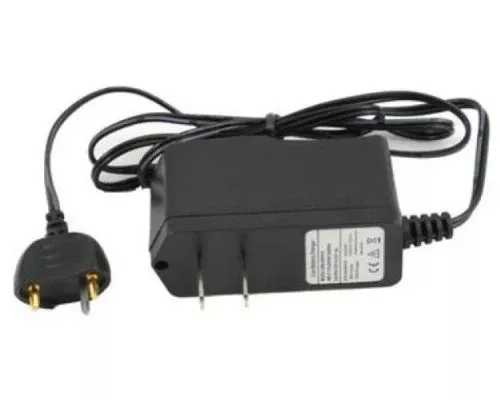 Light & Motion Charger for Select Sola Lights (8.4V, 2A)